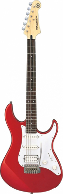 Yamaha Pacifica 012 - Red Metallic i gruppen Strnginstrument / Gitarr / Elgitarr hos Musikanten i Ume AB (1-GPA012RM)