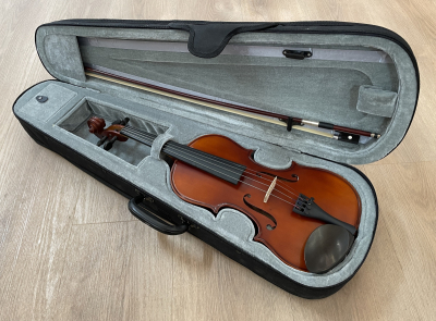GEWApure Violinset Basic 4/4 - begagnad i gruppen Fynd & begagnat / Fynd & begagnat hos Musikanten i Ume AB (BIN700427)