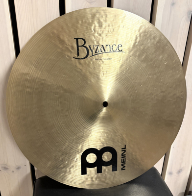 Meinl Byzance B17MTC 17 Medium Thin Crash - begagnad i gruppen Slagverk / Cymbaler / Cymbaler hos Musikanten i Umeå AB (10-730049323549)