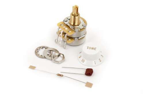 Fender TBX Tone Control Pot Kit i gruppen Strnginstrument / Tillbehr / Reservdelar hos Musikanten i Ume AB (5-0992052000)