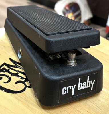 Dunlop GCB95 Cry Baby - begagnad i gruppen Str�nginstrument / Effekter / Effektpedaler gitarr hos Musikanten i Ume� AB (BIN7001051)