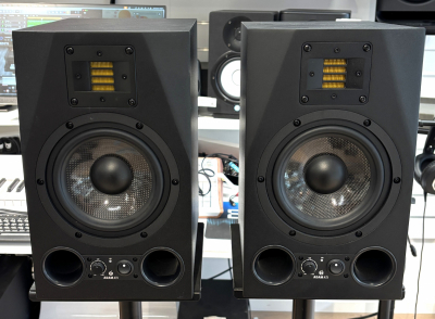 Adam A7X monitor [par] - begagnade i gruppen Live & Studio / Studio / Monitorer hos Musikanten i Ume� AB (BIN7001112)