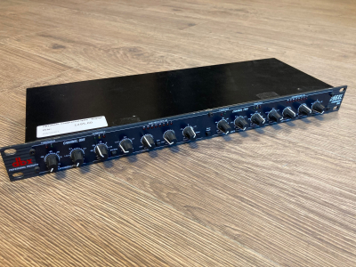 DBX266XL Compressor/gate - Begagnad i gruppen Fynd & begagnat / Fynd & begagnat hos Musikanten i Ume AB (BIN700463)