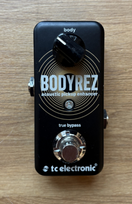 TC Electronic Bodyrez - begagnad i gruppen Strnginstrument / Effekter / Effektpedaler gitarr hos Musikanten i Ume AB (BIN700669)