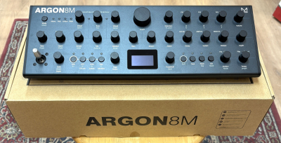 Modal Argon 8M - begagnad i gruppen Fynd & begagnat / Fynd & begagnat hos Musikanten i Umeå AB (BIN800116)
