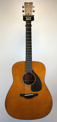 Yamaha FG5G Red Label - begagnad i gruppen Str�nginstrument / Gitarr / St�lstr�ngade hos Musikanten i Ume� AB (M700575)