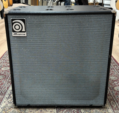 Ampeg SVT-212AV Baskabinett - begagnat i gruppen Str�nginstrument / F�rst�rkare / Elbas hos Musikanten i Ume� AB (M700614)