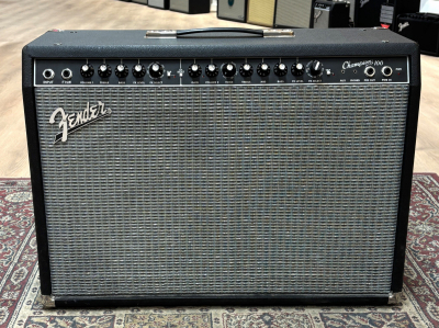 Fender Champion 100 - begagnad i gruppen Str�nginstrument / F�rst�rkare / Elgitarr hos Musikanten i Ume� AB (M700633)