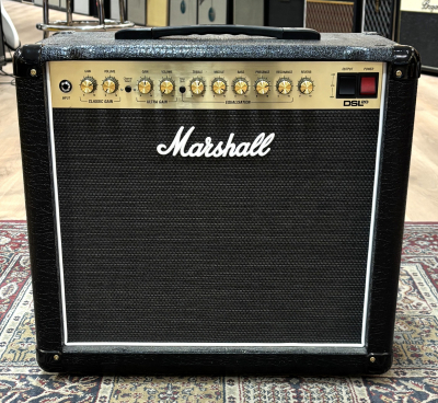 Marshall DSL20CR - begagnad i gruppen Stränginstrument / Förstärkare / Elgitarr hos Musikanten i Umeå AB (M700662)