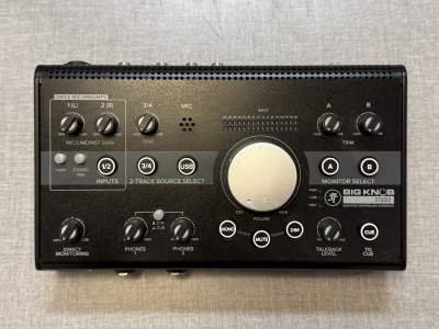 Mackie Big Knob Studio - Begagnad i gruppen Live & Studio / Studio / Ljudkort hos Musikanten i Umeå AB (M700991)