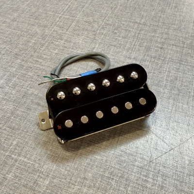 Grundtman Guitars Rockbreaker i gruppen Str�nginstrument / Tillbeh�r / Gitarrmikrofoner hos Musikanten i Ume� AB (ROCKBREAKER)