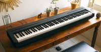 Yamaha P-45B Digitalpiano