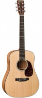 Martin DJr-10E Dreadnought Junior [mic]