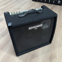 Behringer Ultratone K1800FX - begagnad