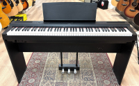Yamaha P125 Digitalpiano paket - begagnad