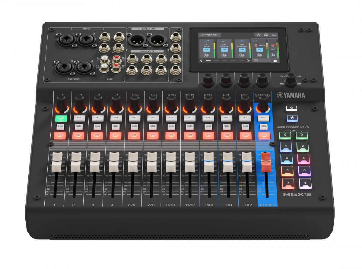Yamaha MGX12 Digital Mixer - black