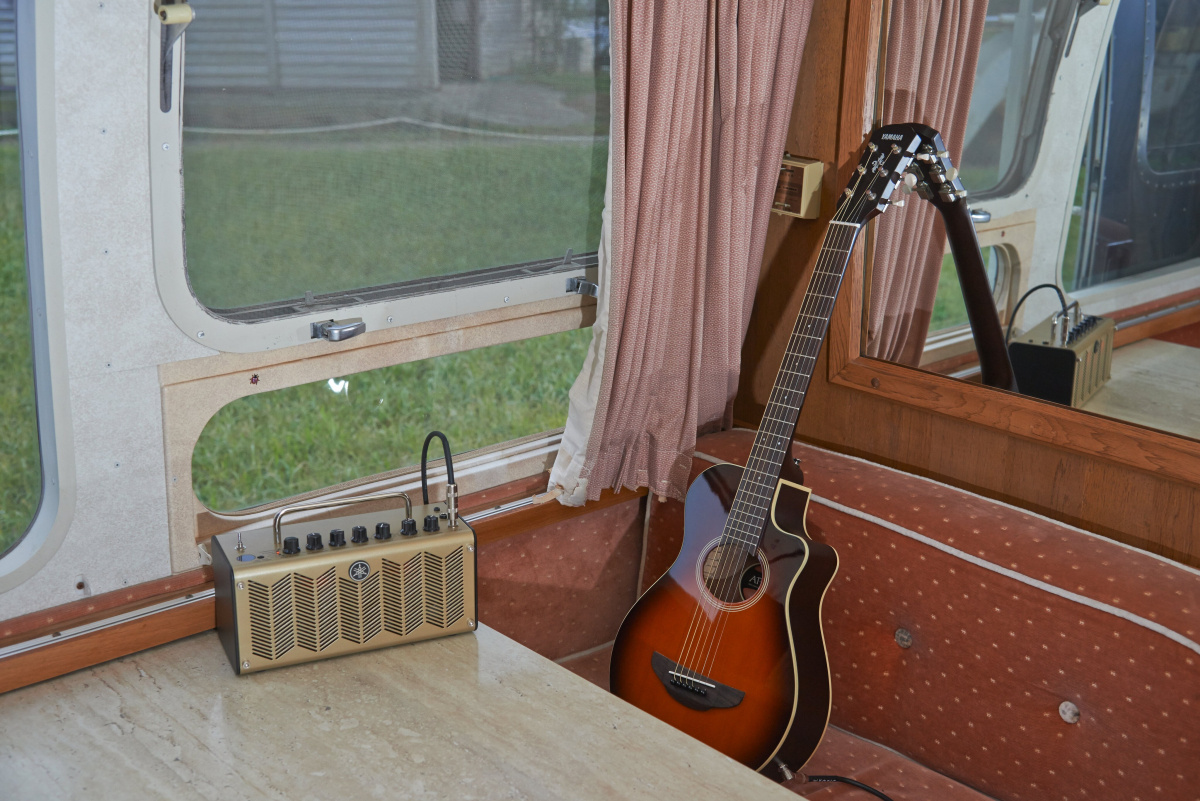 Yamaha APXT2 Travel Guitar - Old Violin Sunburst