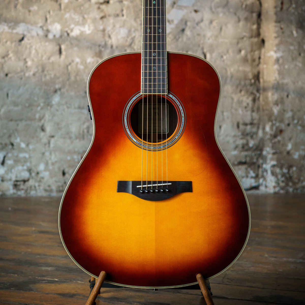 Yamaha LL-TA TransAcoustic - Brown Sunburst