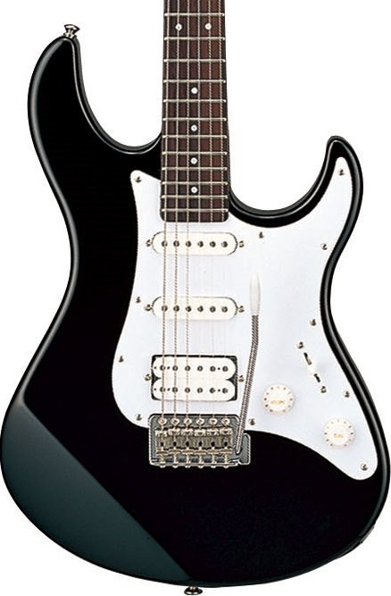 Yamaha Pacifica 012 - Black