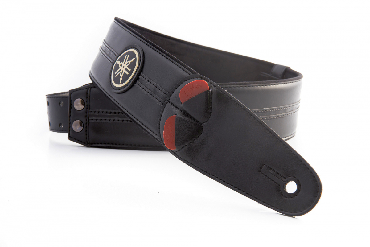 Yamaha RightOn Race All Black Axelband