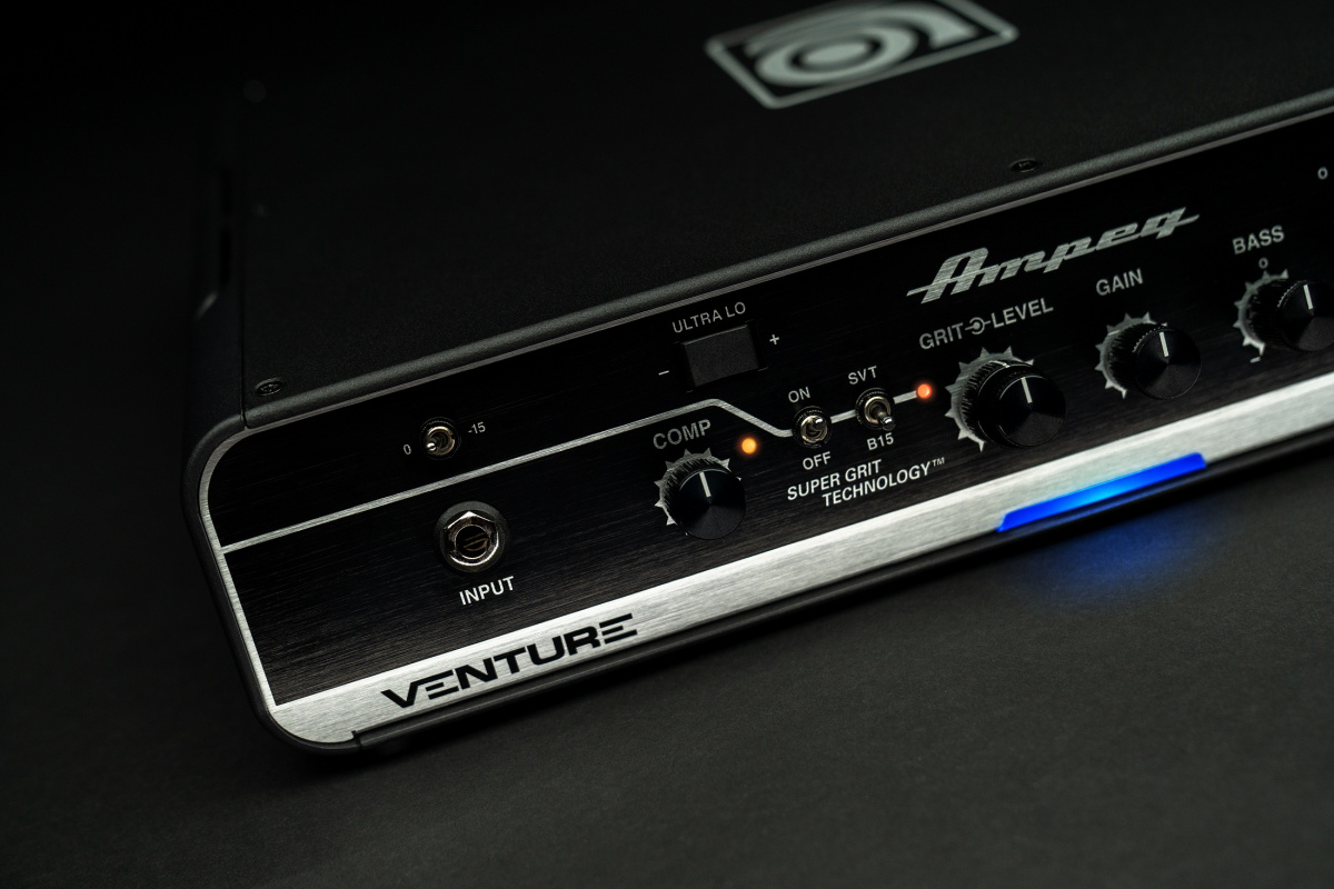 Ampeg V12 Venture Bass Head