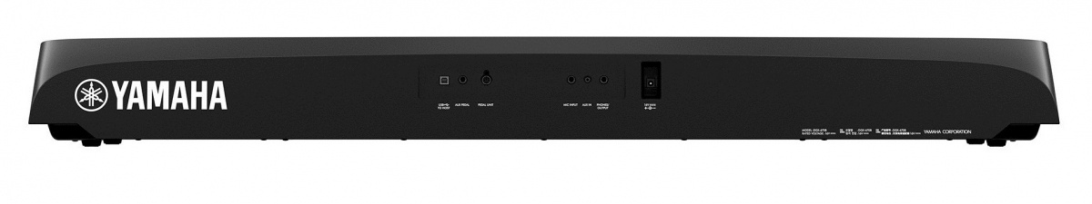 Yamaha DGX-670 - Black