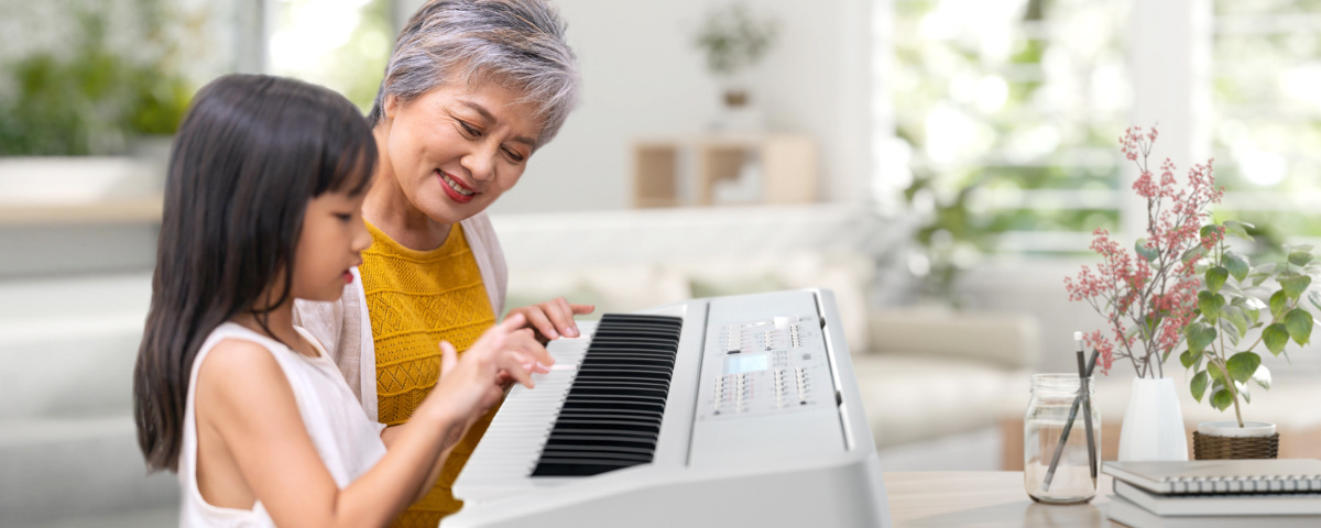 Yamaha keyboard med lysande tangenter