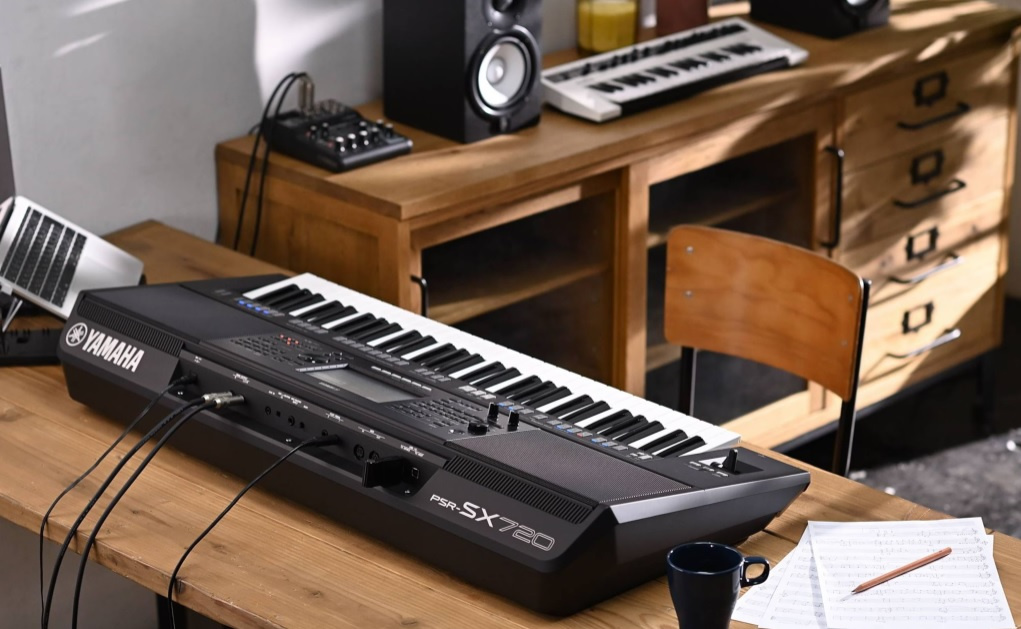 Yamaha PSR-SX720