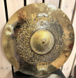 Meinl Byzance B18DUC 18 Extra Dry Dual Crash - begagnad Meinl Byzance B18DUC 18 Extra Dry Dual Crash - begagnad