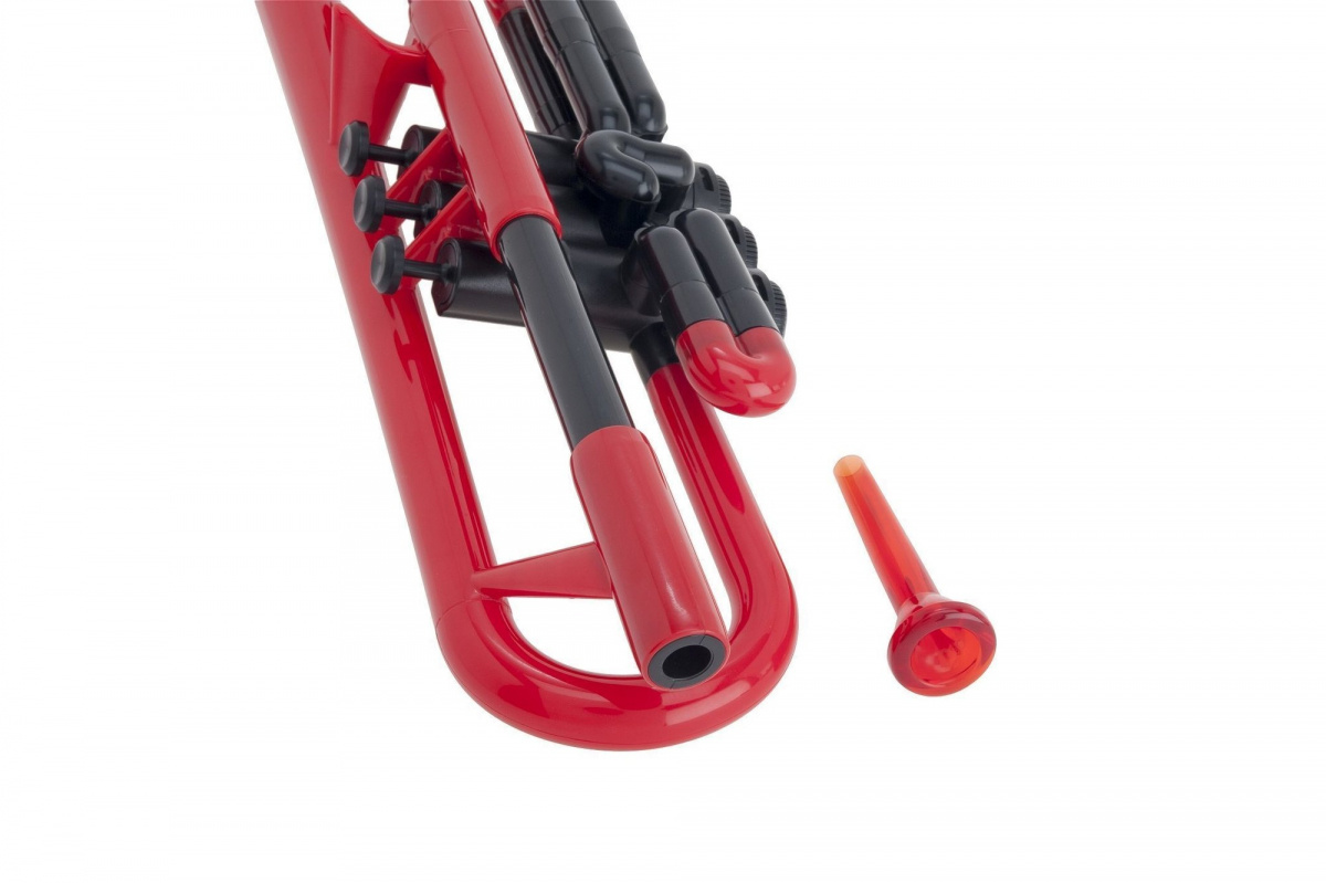 Fullt fungerande trumpet i plats fr�n pTrumpet