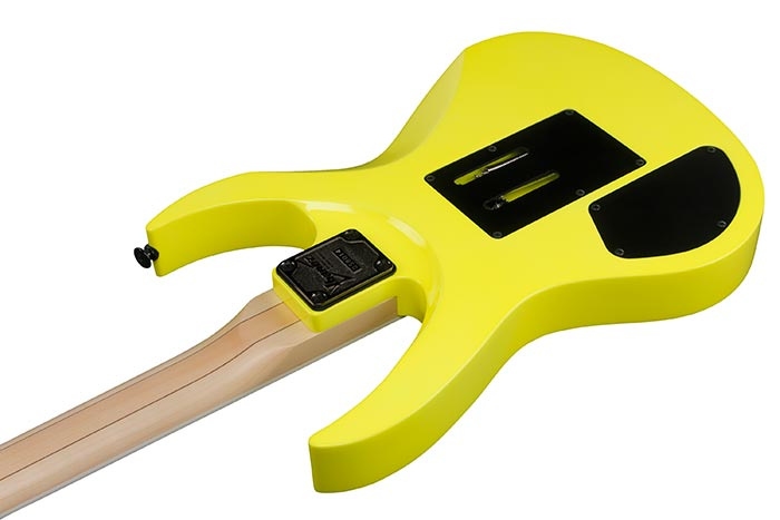 Baksidan av en Ibanez 540PIII Genesis elgitarr i Desert Sun Yellow finish
