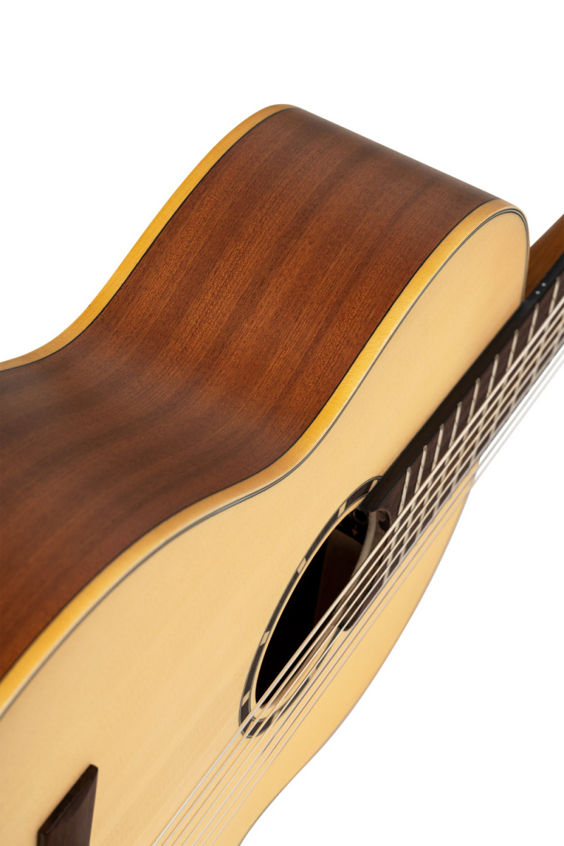 Ortega R133-7 Nylonstr�ngad [7-str]