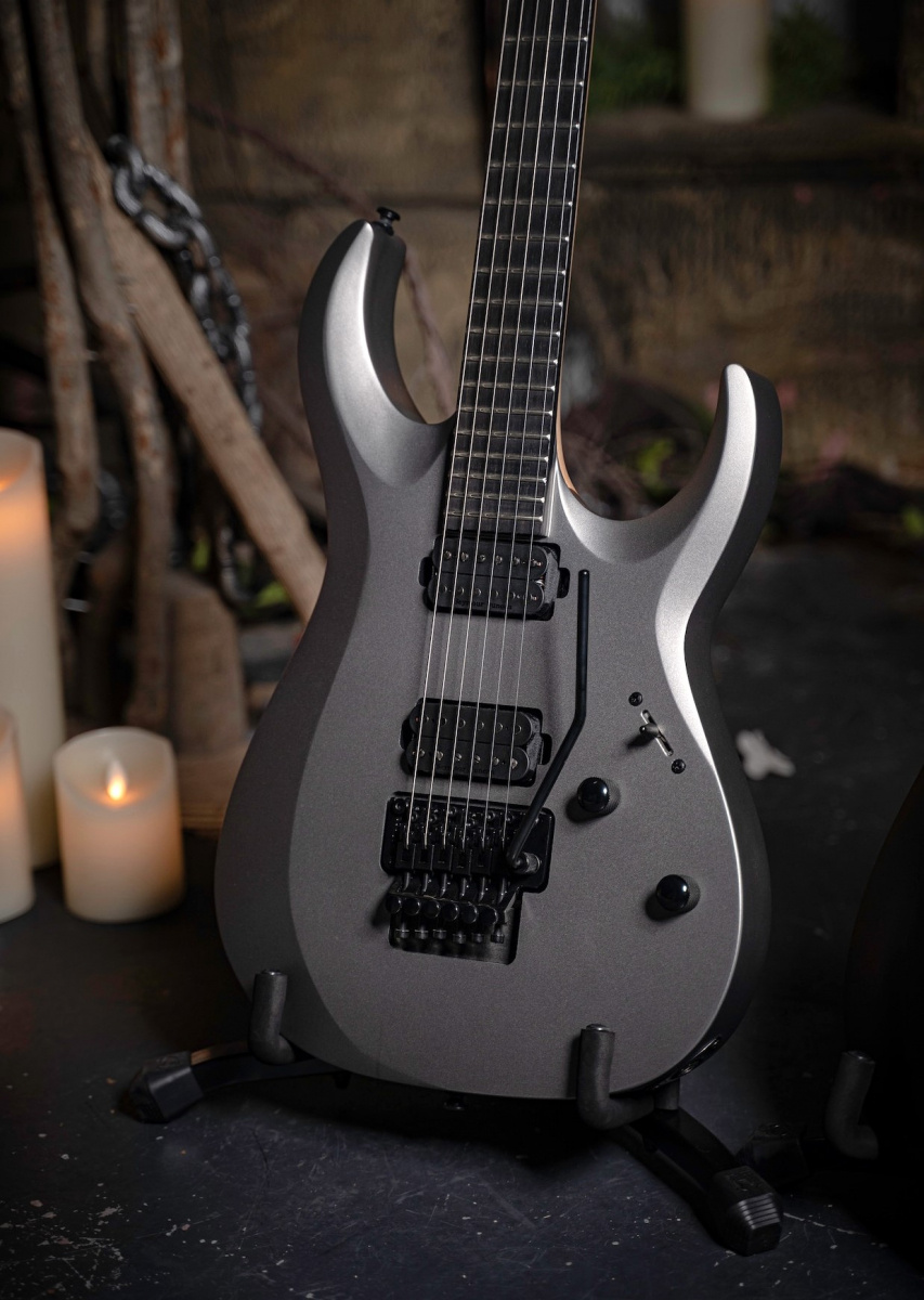 Milj�bild p� Cort X500 Menace elgitarr Gray Satin