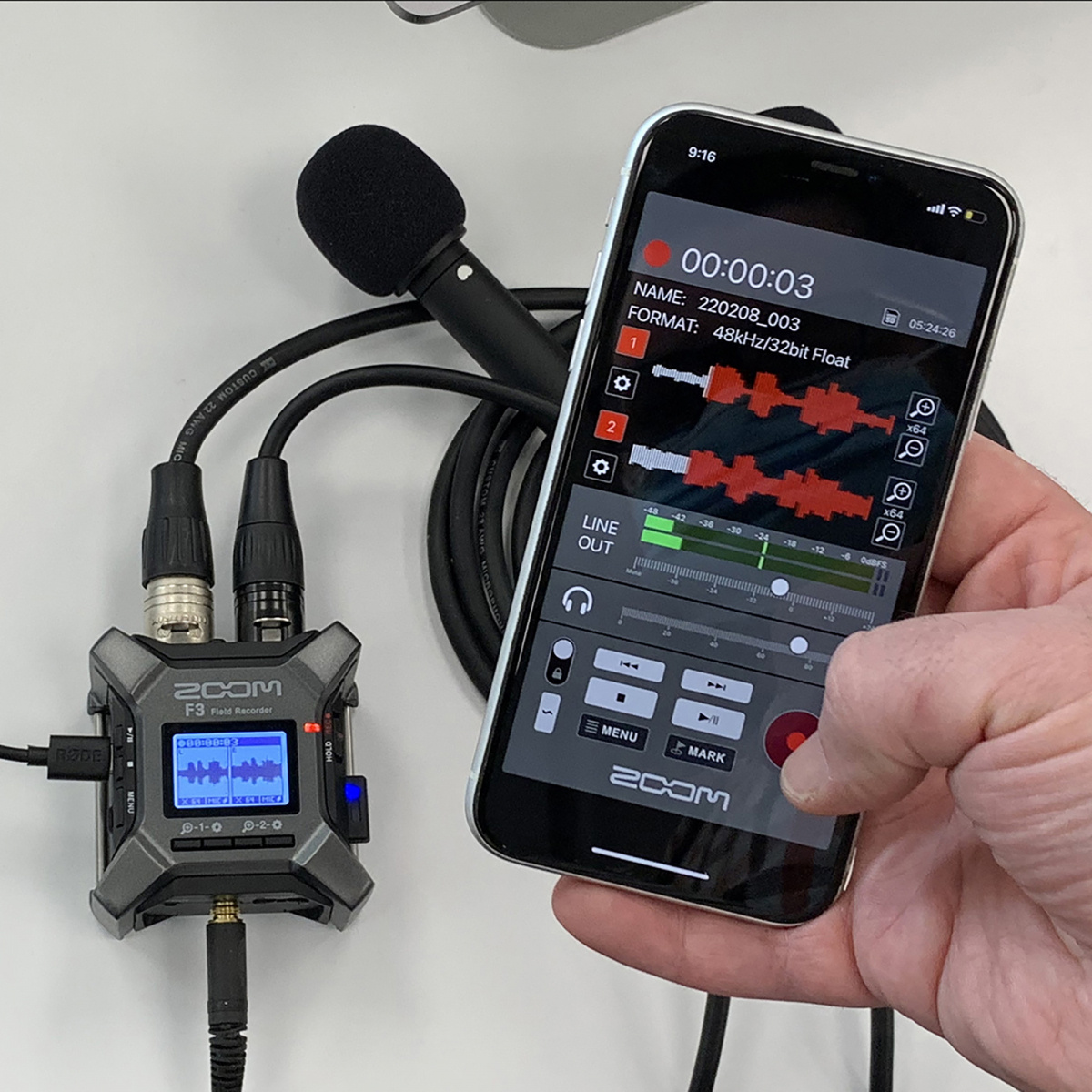 Zoom F3 Field Recorder