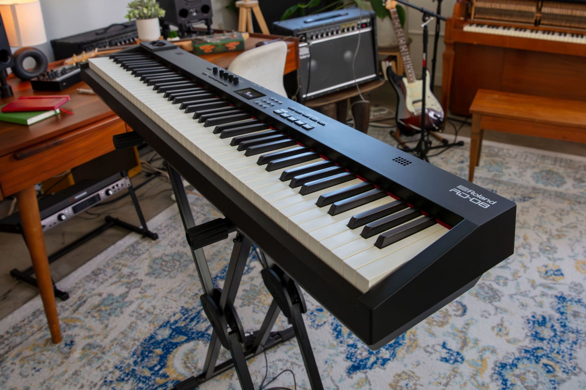 Kompakt stagepiano fr�n erk�nda Roland