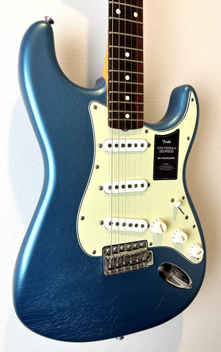 Fender Vintera II Road Worn Stratocaster - Lake Placid Blue