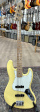 Fender Player Jazz Bass - Buttercream Fender Player Jazz Bass - Buttercream