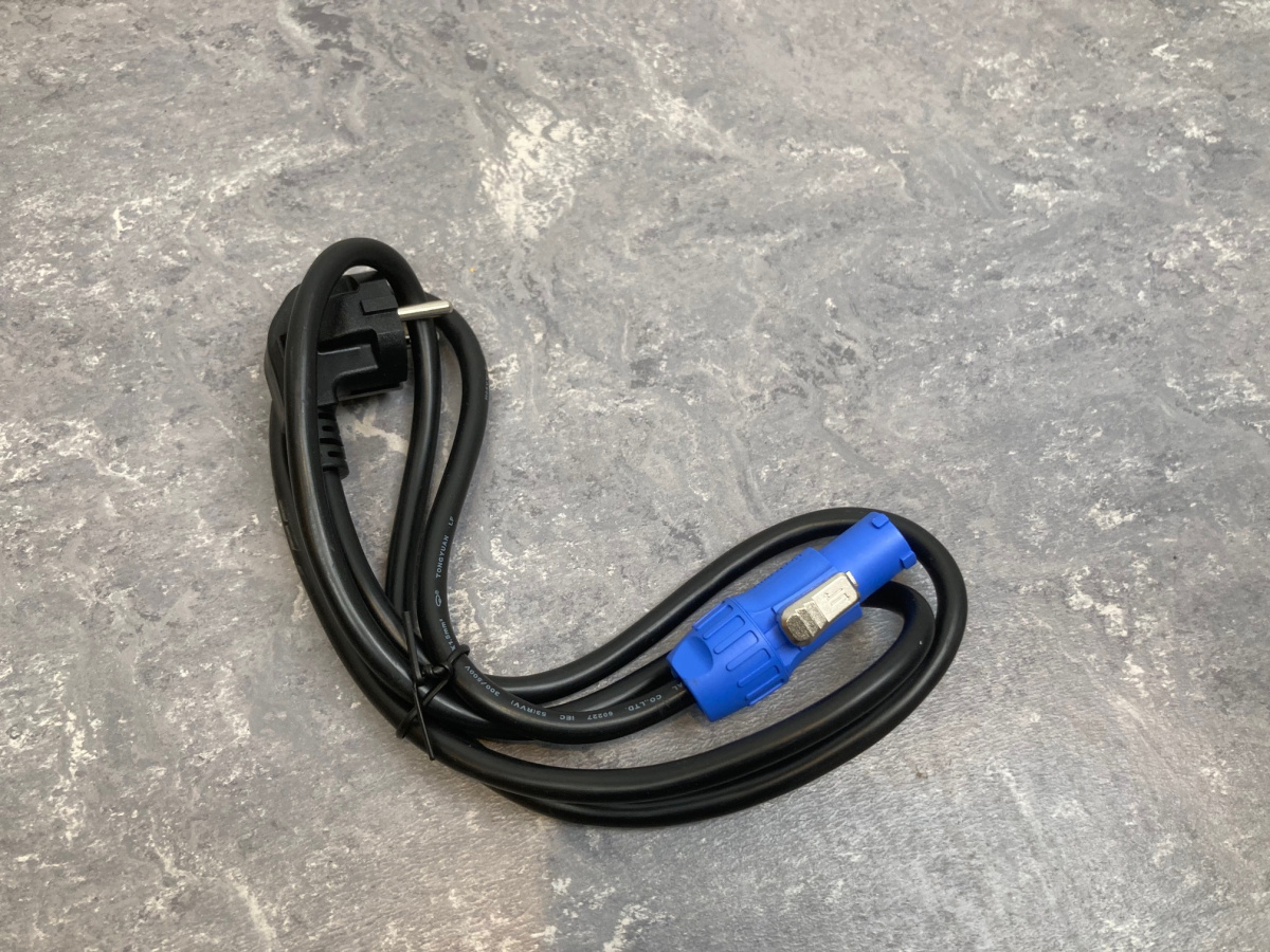 EUROLITE LED Strobe SMD PRO 864 DMX RGB