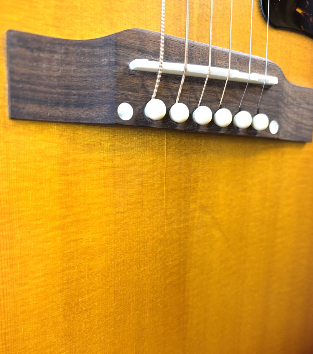 Epiphone J-45 - begagnad