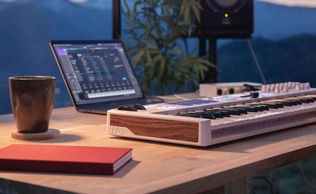 Arturia Keylab Essential 49 MK3 - white