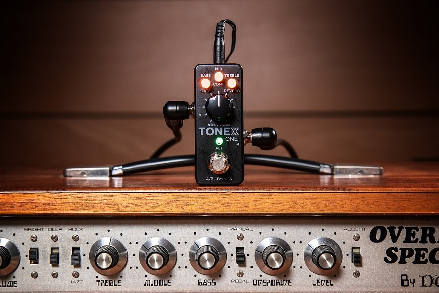 IK Multimedias popul�ra ToneX i extremt kompakt format