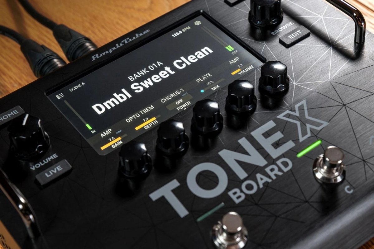 IK Multimedia TONEX Board detaljbild