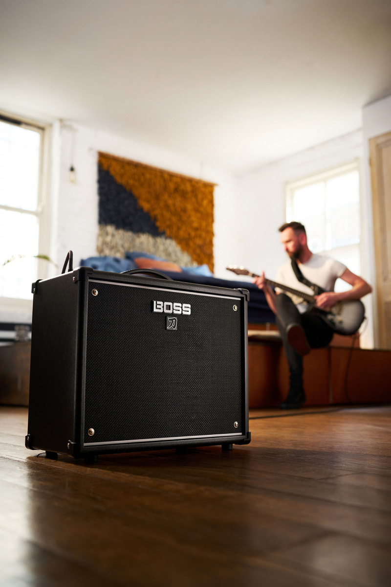 Boss Katana 50 gitarrf�rst�rkare med massvis av inbyggda ljud och effekter