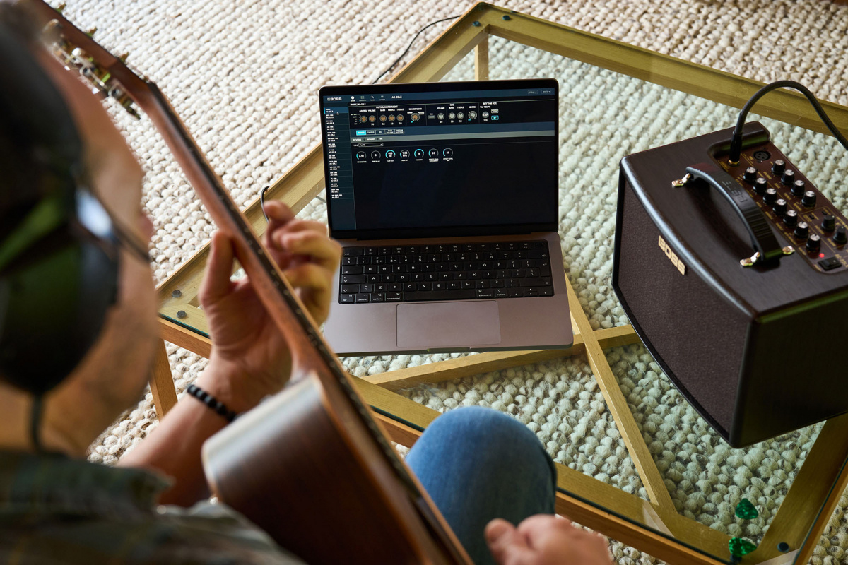 Boss AC-22LX Acoustic Amplifier