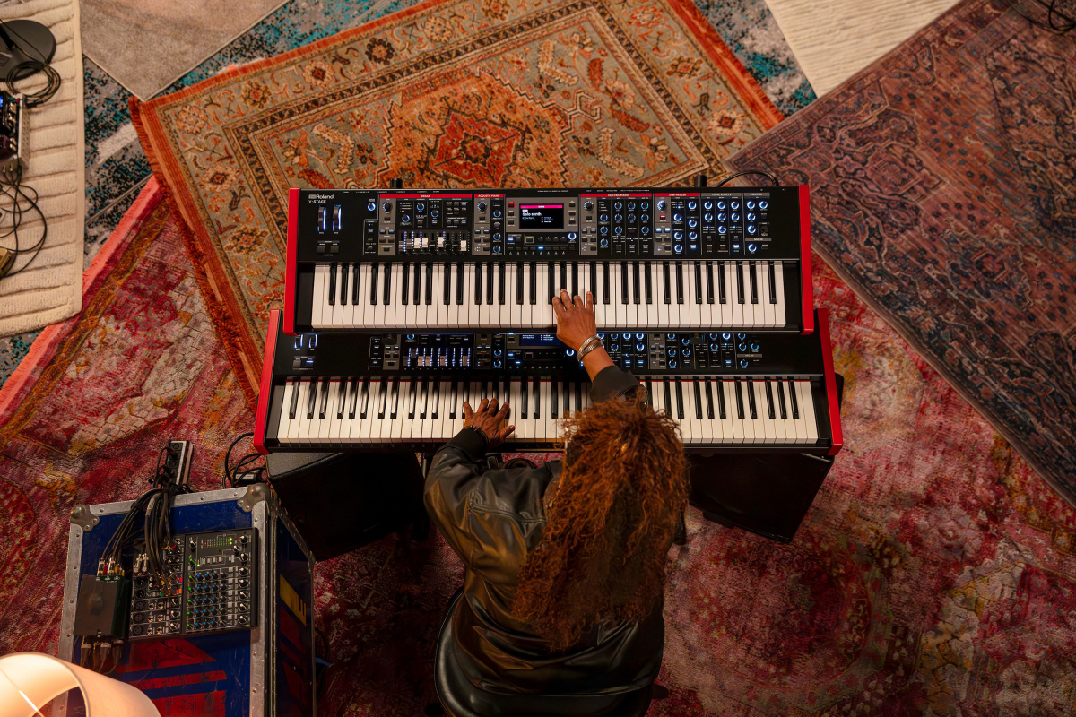 Roland V-Stage 88