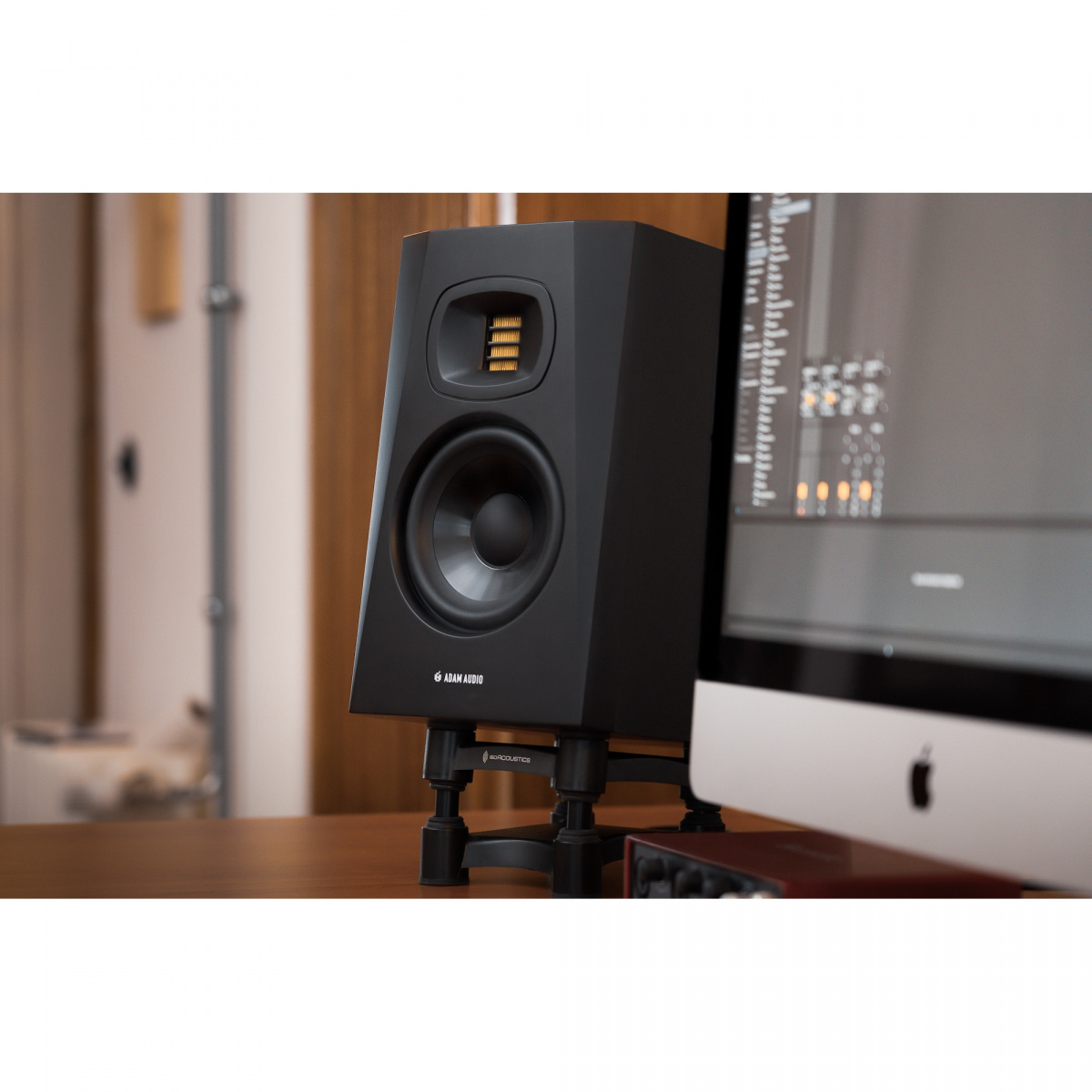 Adam Audio T5V Studiomonitor