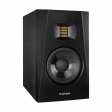 Adam Audio T5V Studiomonitor Adam Audio T5V aktiv studiomonitor med 5-tums bas och U-ART-banddiskant, designad för professionell musikproduktion, mixning och hemmastudio.