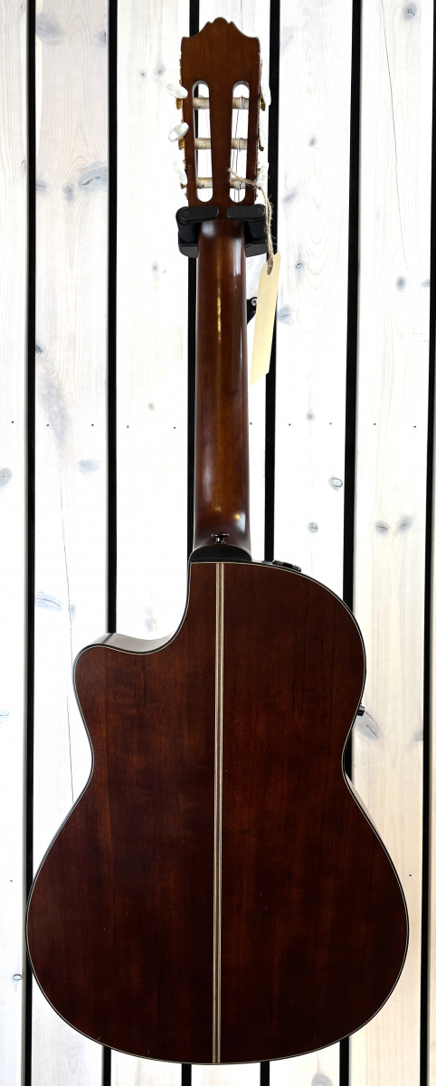 Yamaha CG150CE Nylonstr�ngad - begagnad