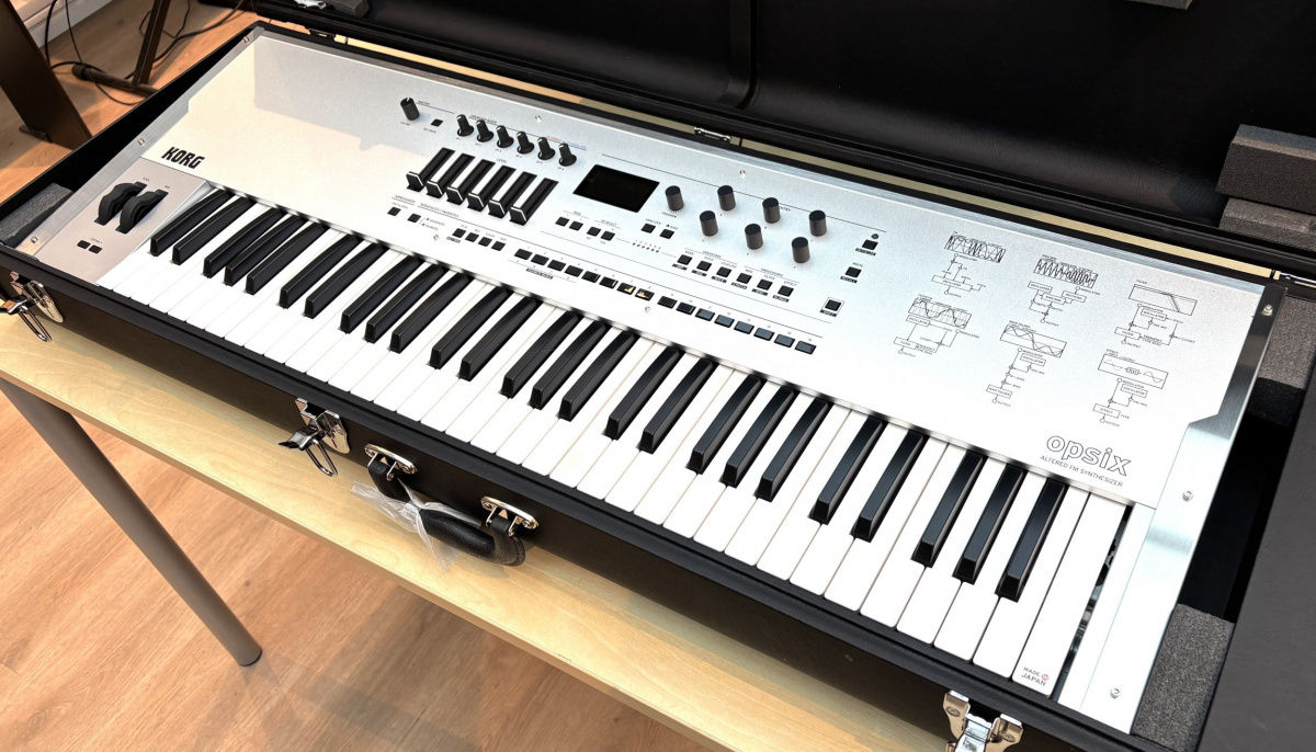 Korg Opsix SE Platinum - begagnad