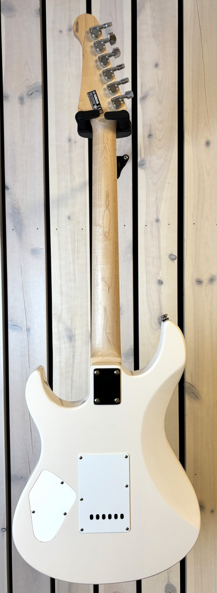 Yamaha Pacifica 112V - begagnad
